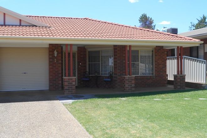 Picture of 1/32 Pineview Circuit, YOUNG NSW 2594