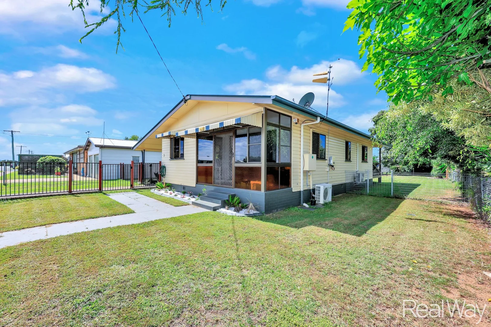 Additional image 3 of 9 Page Street, Svensson Heights QLD 4670