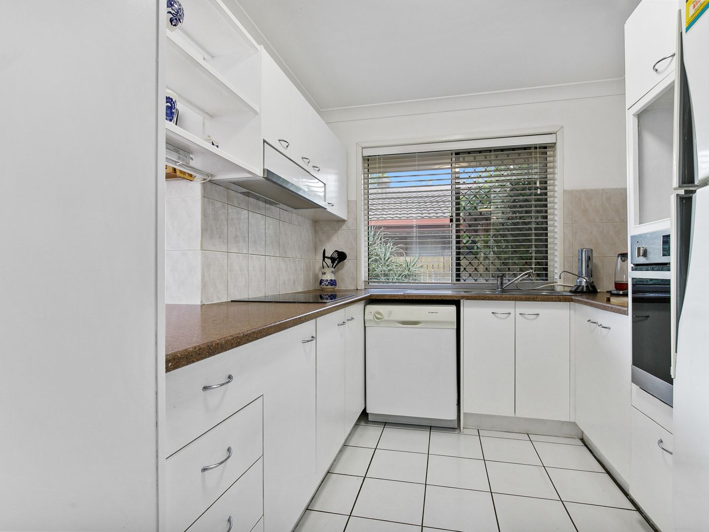 11 Raylea Court, Bray Park QLD 4500, Image 2