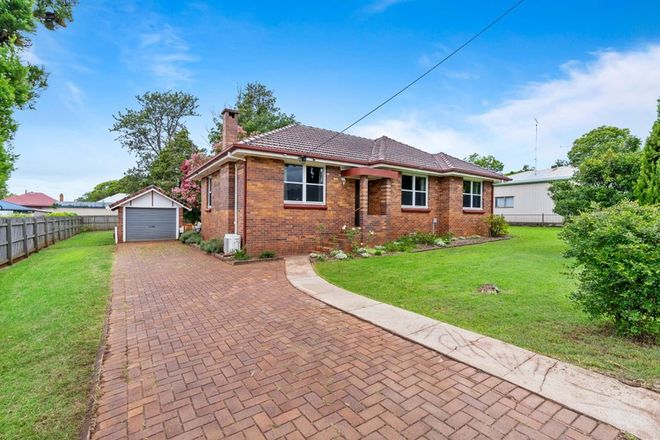Picture of 211 Long Street, SOUTH TOOWOOMBA QLD 4350