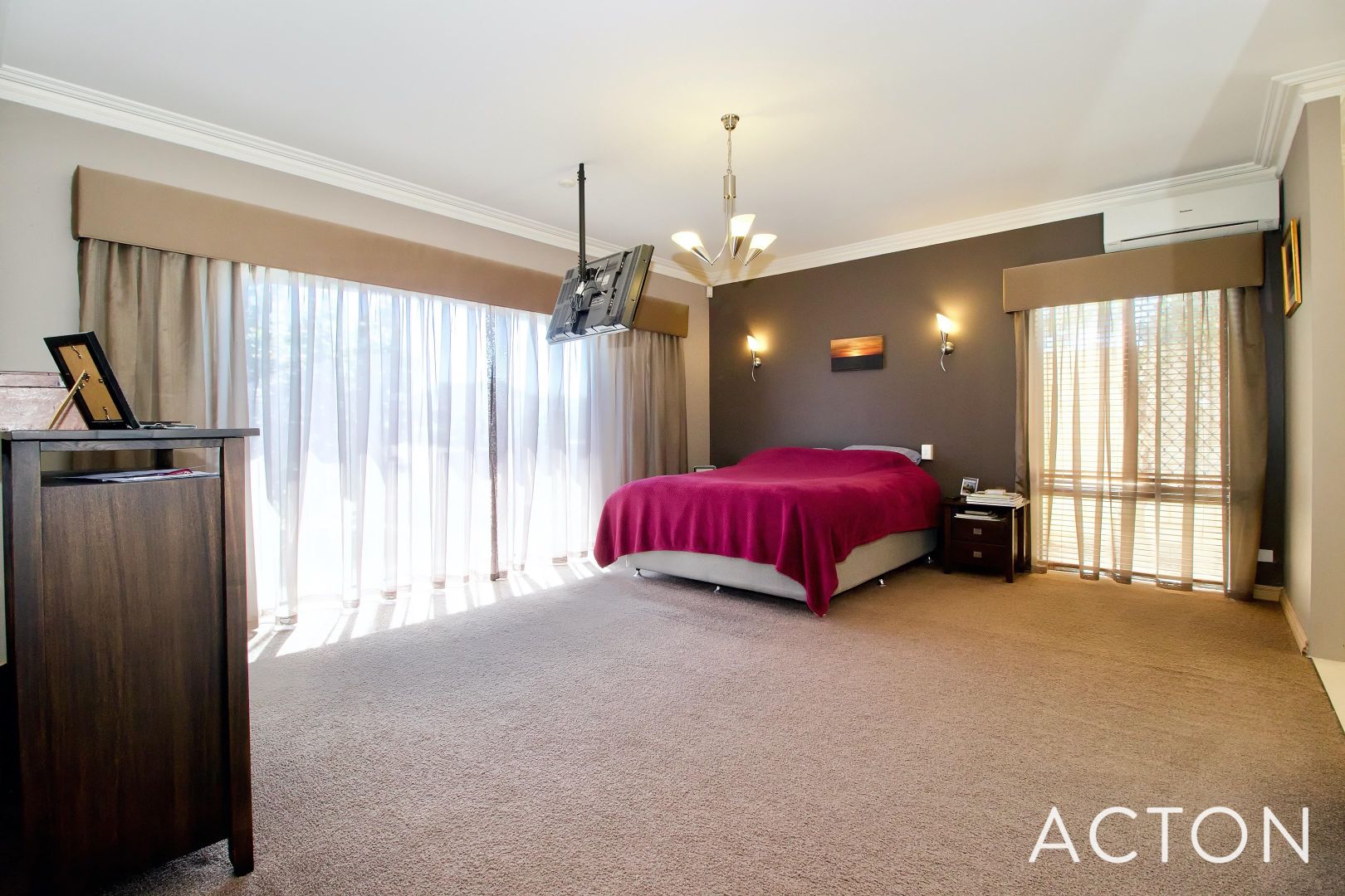 49 Okehampton Road, Warnbro WA 6169, Image 1