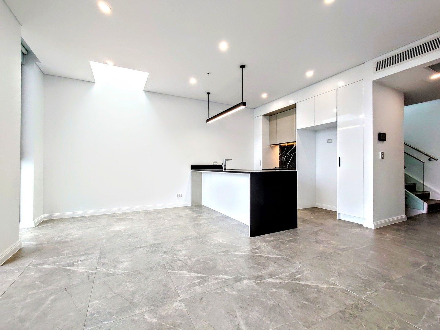 2 bedrooms Apartment / Unit / Flat in 413/110 Talavera Road MACQUARIE PARK NSW, 2113