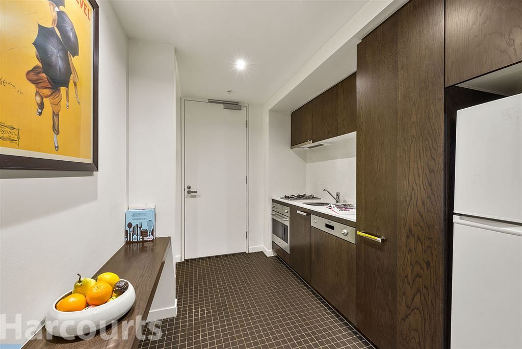 107V/162 Albert Street, East Melbourne VIC 3002, Image 2