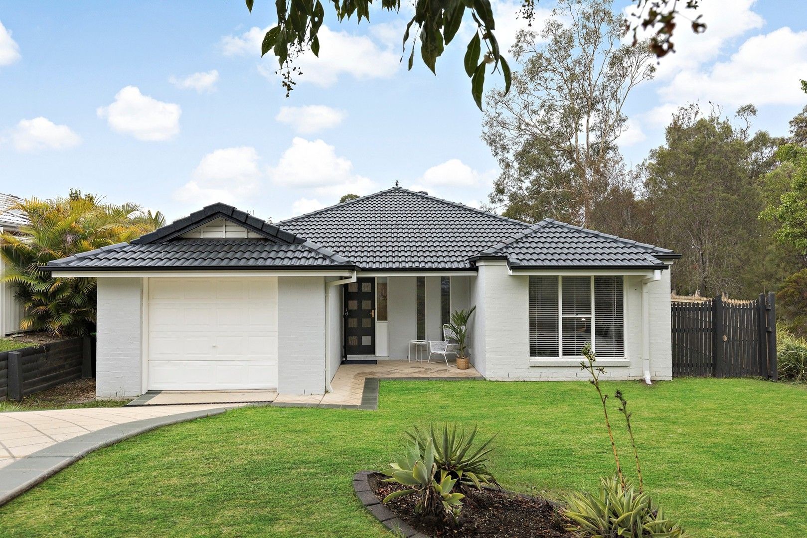3 bedrooms House in 12 Worth Court UPPER COOMERA QLD, 4209