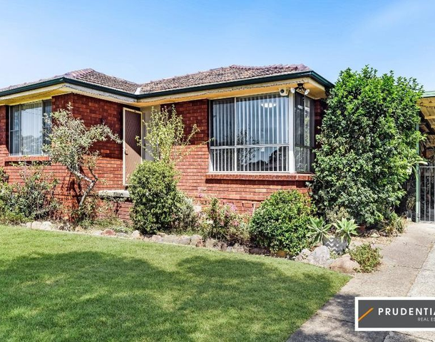 27 Darling Avenue, Lurnea NSW 2170