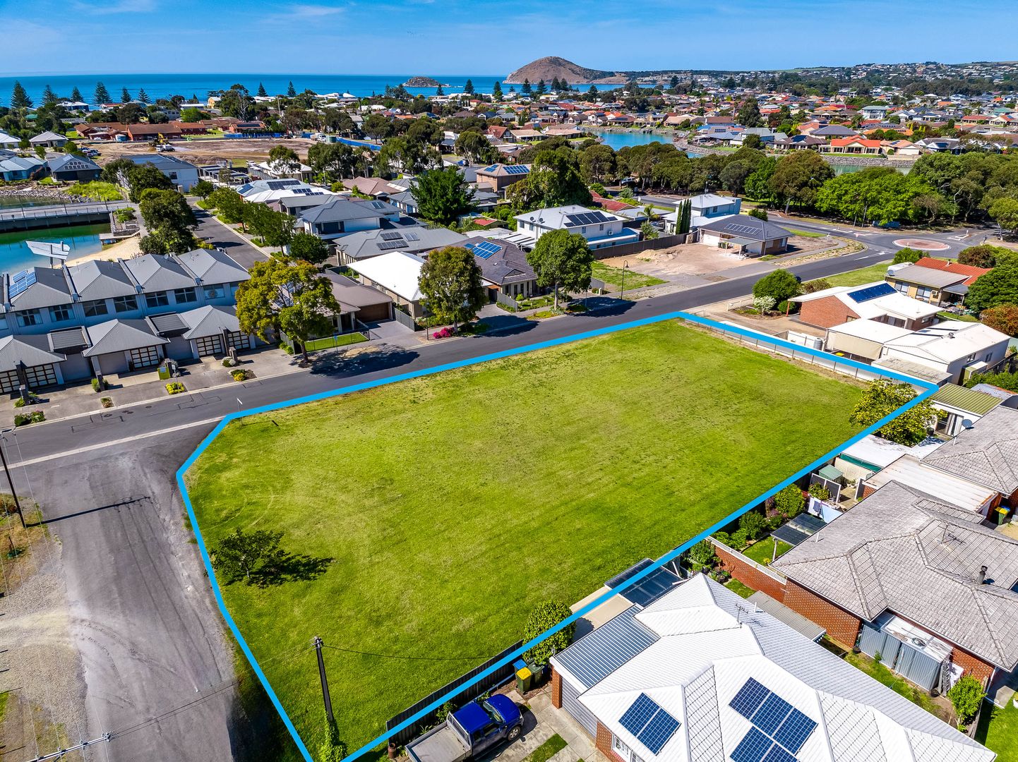 1-5 Tregonning Street, Victor Harbor SA 5211, Image 2