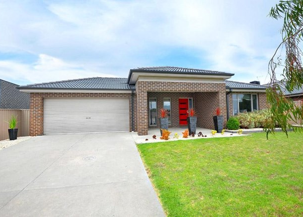 8 Rundell Place, Alfredton VIC 3350