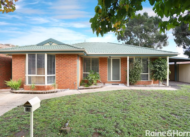 12 Caulfield Crescent, Roxburgh Park VIC 3064