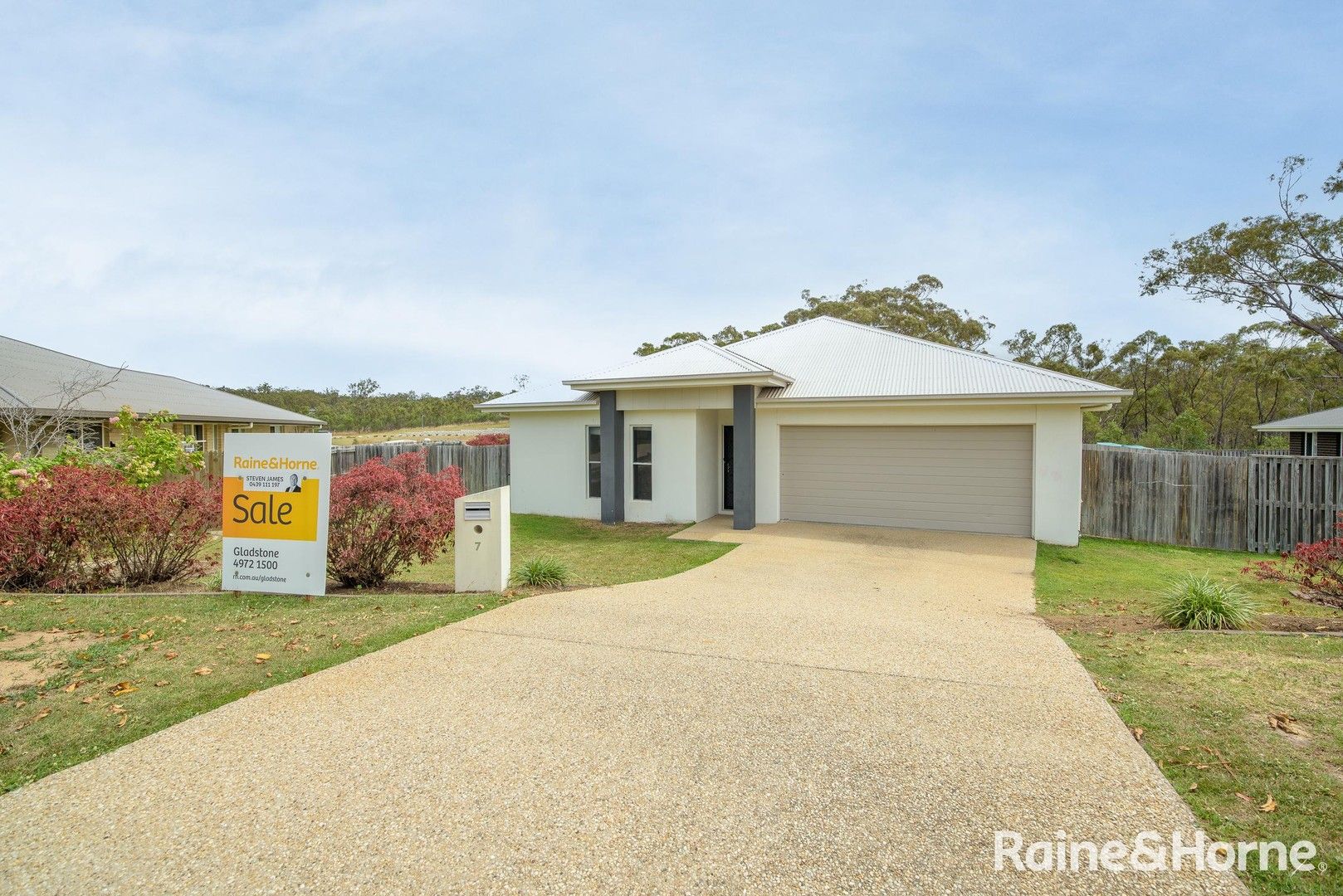 7 Nardoo Place, Glen Eden QLD 4680 Domain