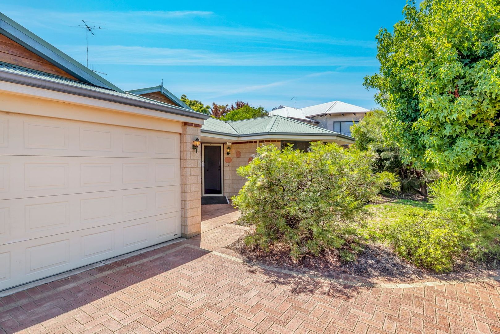 6 Monarch Place, Wannanup WA 6210, Image 1