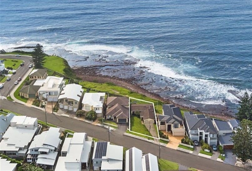 3 bedrooms House in 34 Shell Cove Road BARRACK POINT NSW, 2528