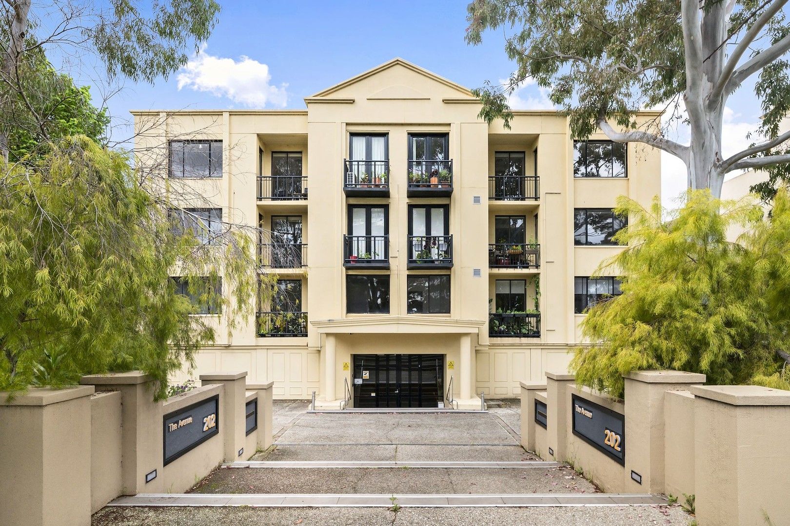 1 bedrooms Apartment / Unit / Flat in 17/202 The Avenue PARKVILLE VIC, 3052