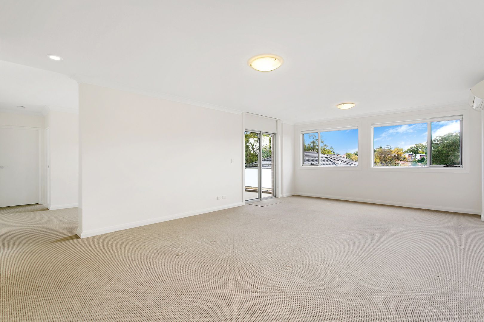 7/44-46 Jenner Street, Baulkham Hills NSW 2153, Image 2