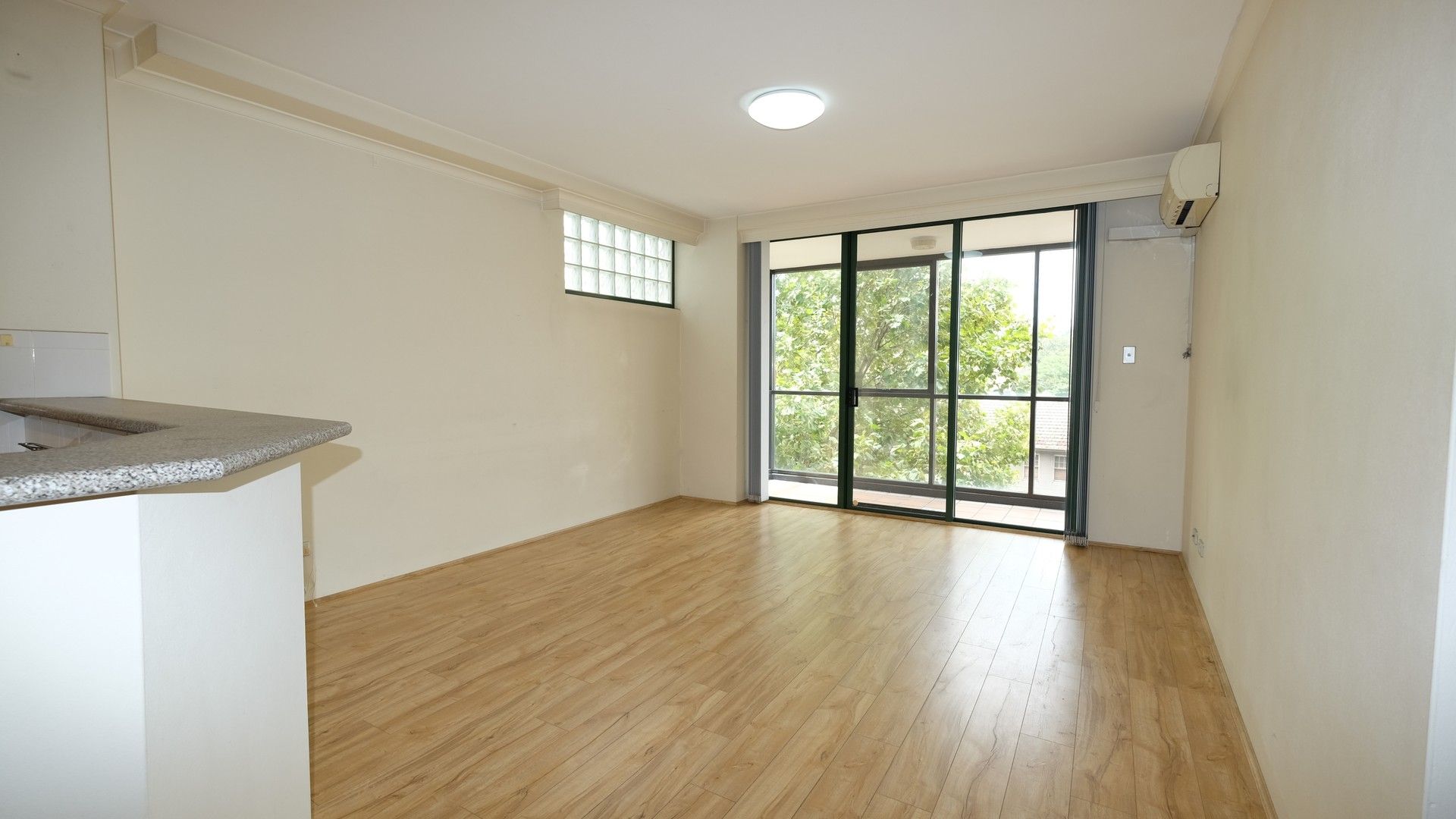 2 bedrooms Apartment / Unit / Flat in 35/255 Anzac Parade KINGSFORD NSW, 2032
