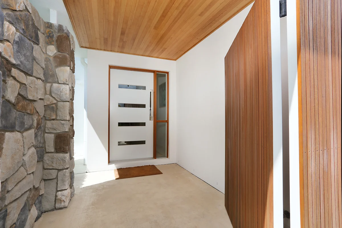 Additional image 4 of 1065 Lakeview Terrace, Benowa QLD 4217