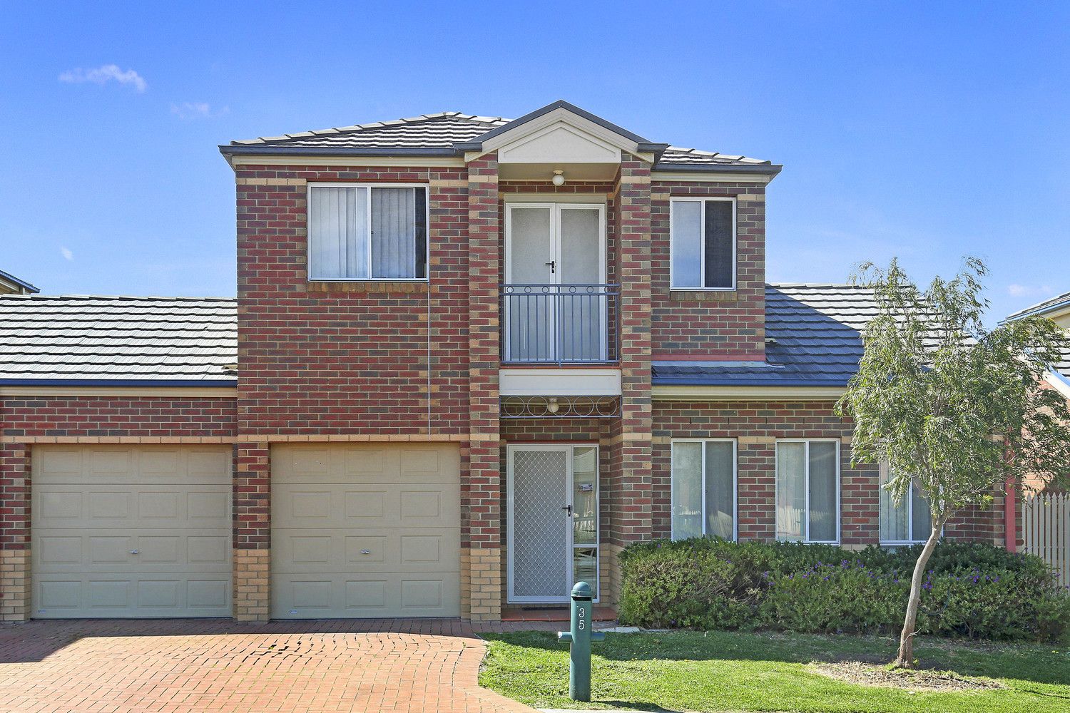 35 Amberlea Circuit, Taylors Hill VIC 3037, Image 0