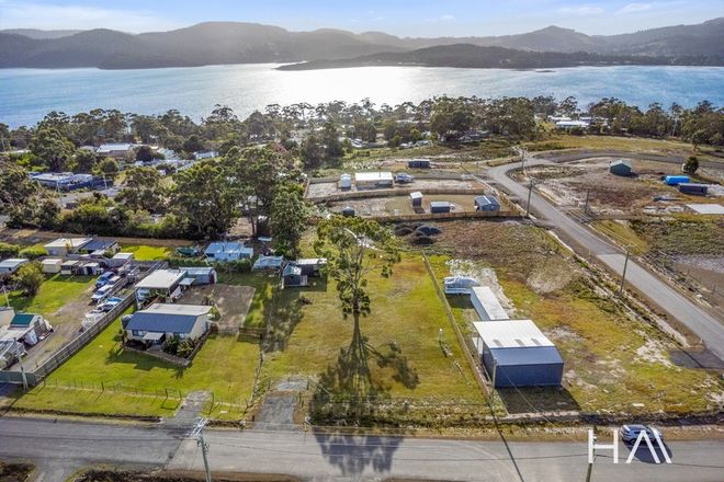 Picture of 21 Lily Street, WHITE BEACH TAS 7184