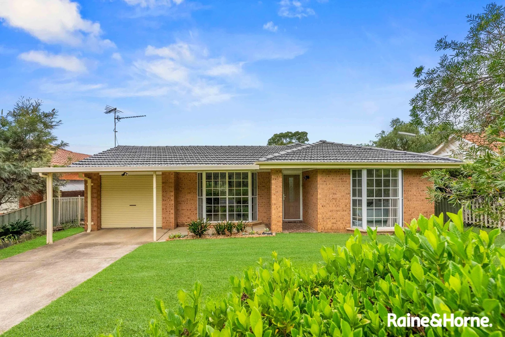 222 Old Hume Highway, Camden South NSW 2570
