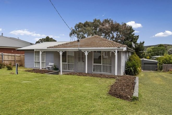 Picture of 22 Andrew Avenue, WATERFORD PARK VIC 3658