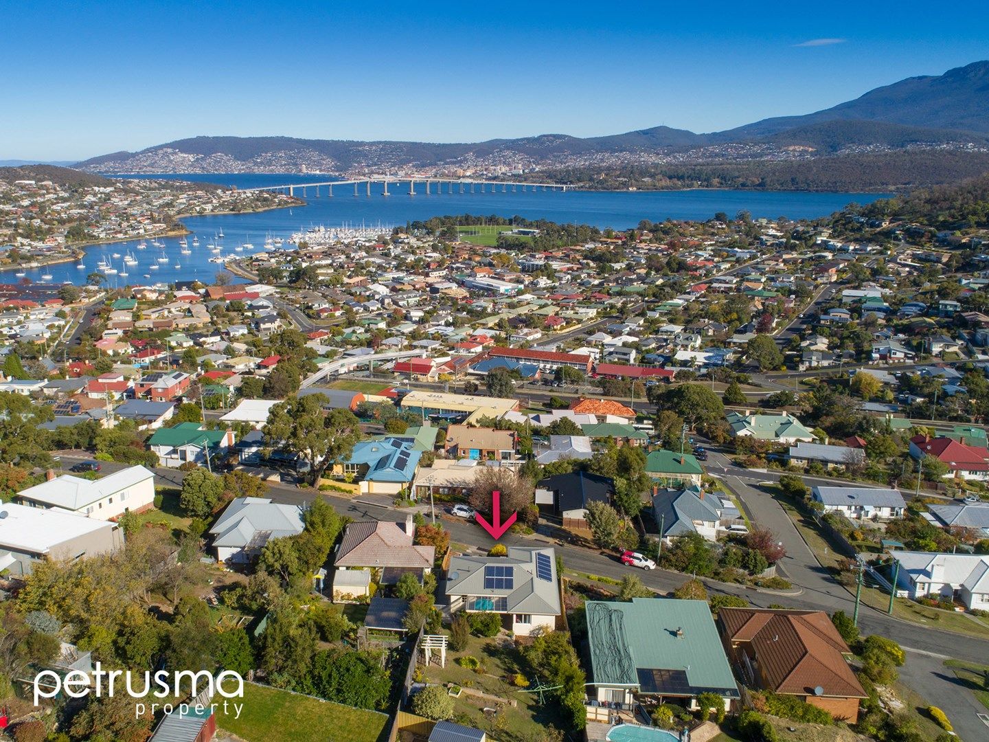 19 Malunna Road, Lindisfarne TAS 7015, Image 1