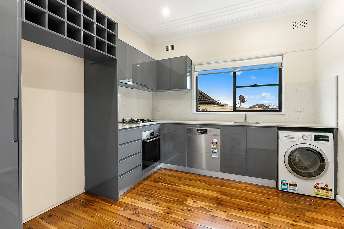 1 bedrooms Apartment / Unit / Flat in 3/64 Chelmsford Street NEWTOWN NSW, 2042