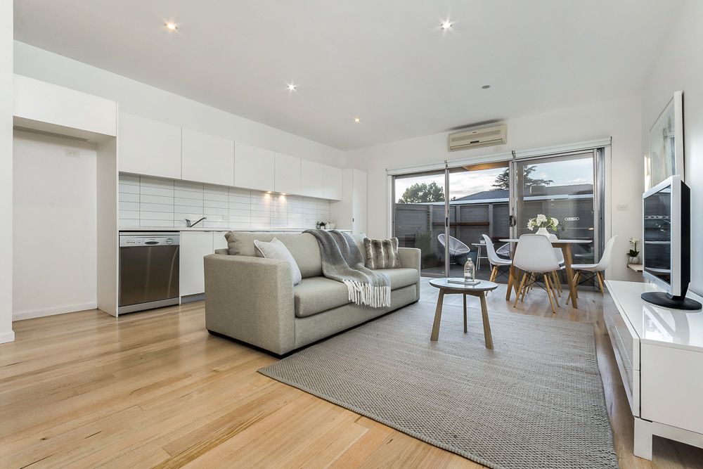 4/7 Stafford Street, Herne Hill VIC 3218, Image 1