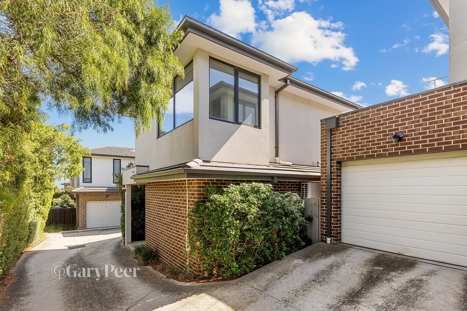 Primary image of 2/35 Station St, Burwood VIC 3125