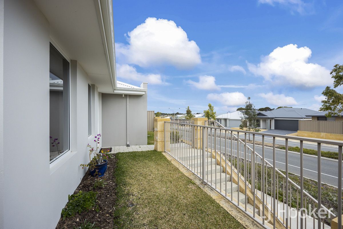 3 Spinnaker Boulevard, Yanchep WA 6035, Image 2