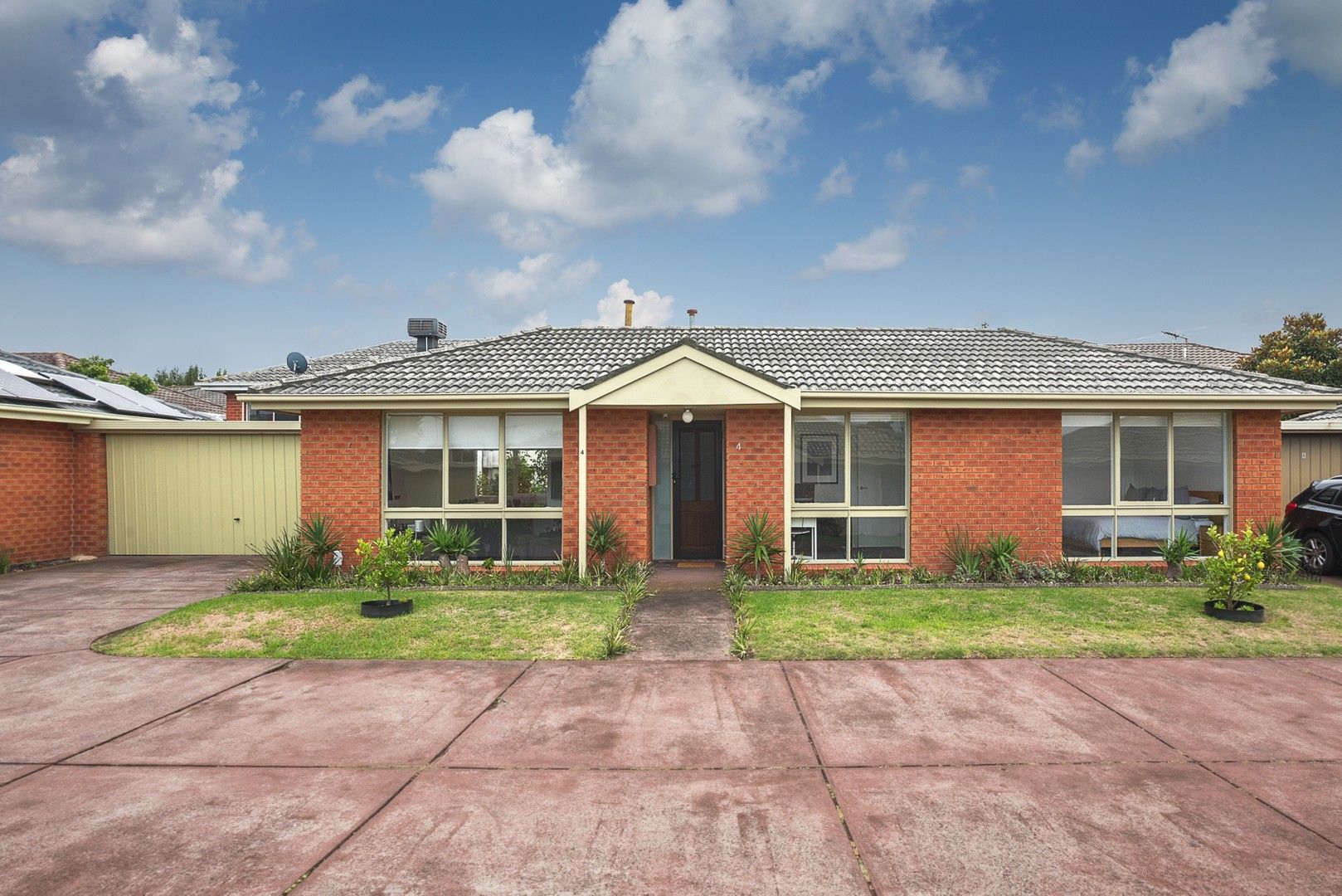 2 bedrooms Apartment / Unit / Flat in 4/92 Cavanagh Street CHELTENHAM VIC, 3192