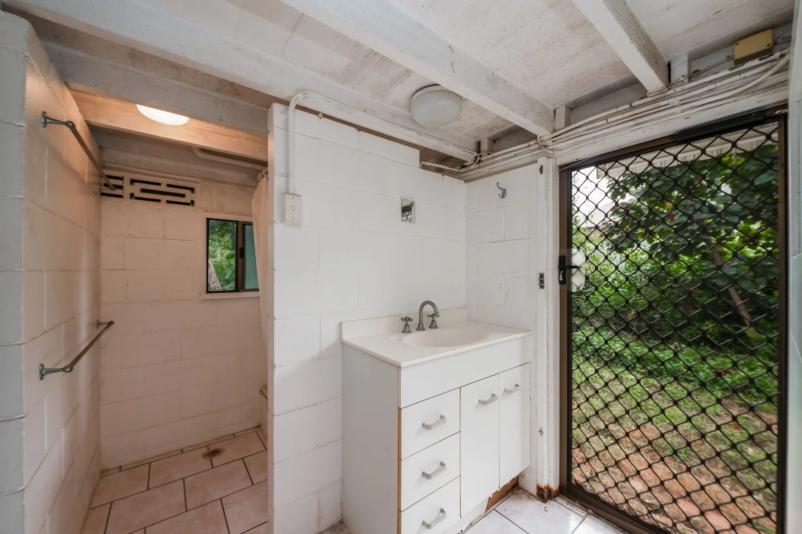 Additional image 11 of 53 Primrose St, Belgian Gardens QLD 4810