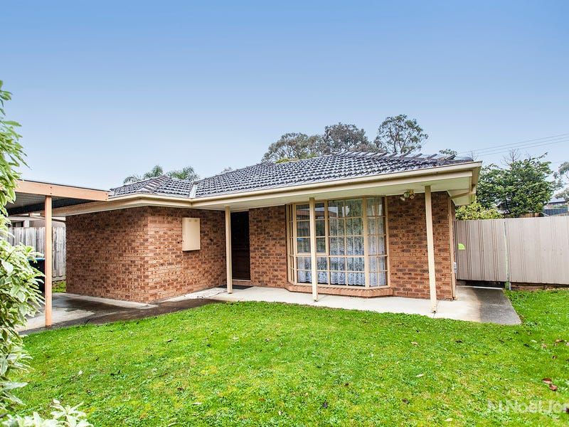 3 bedrooms House in 20 Babinda Court ROWVILLE VIC, 3178