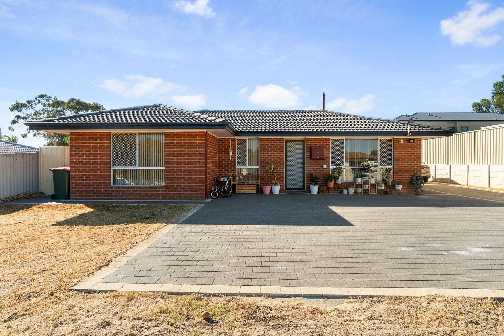 134 Waddington Crescent, Koondoola WA 6064, Image 0