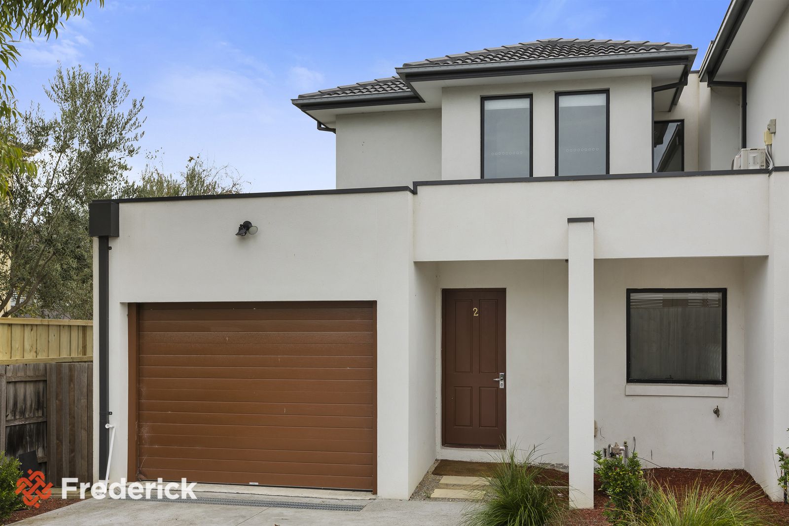 3 bedrooms Townhouse in 2/71 Atkinson Street CHADSTONE VIC, 3148