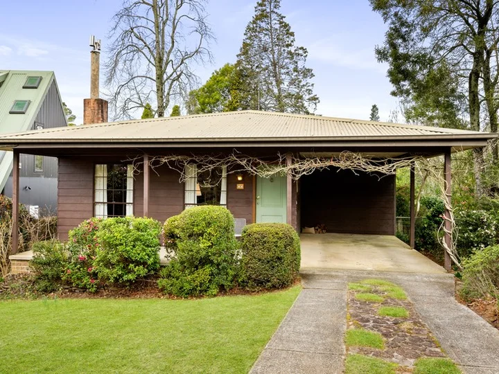 3 Barratt Street, Blackheath NSW 2785