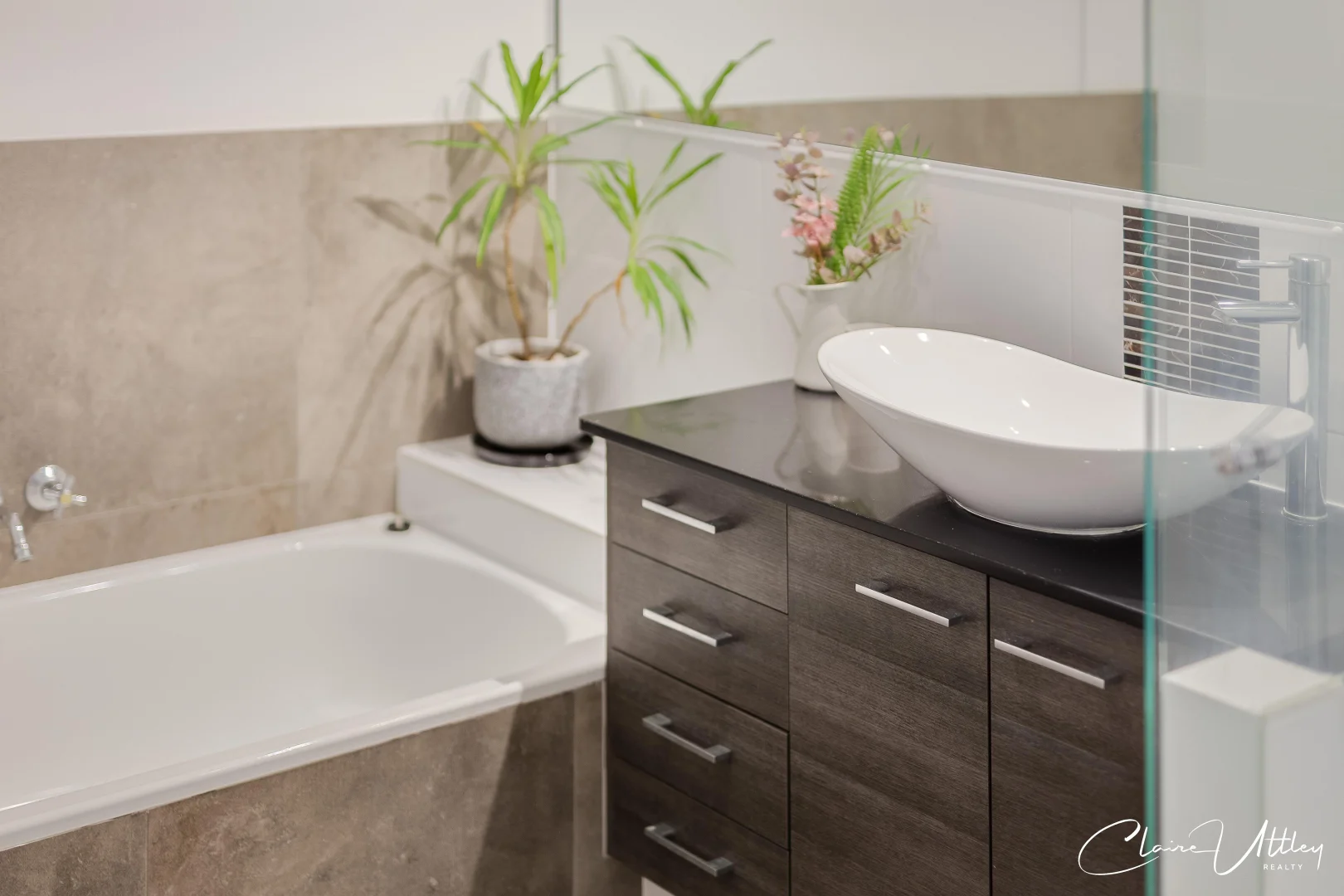 Additional image 23 of 15 Hawaii Crescent, Banksia Beach QLD 4507