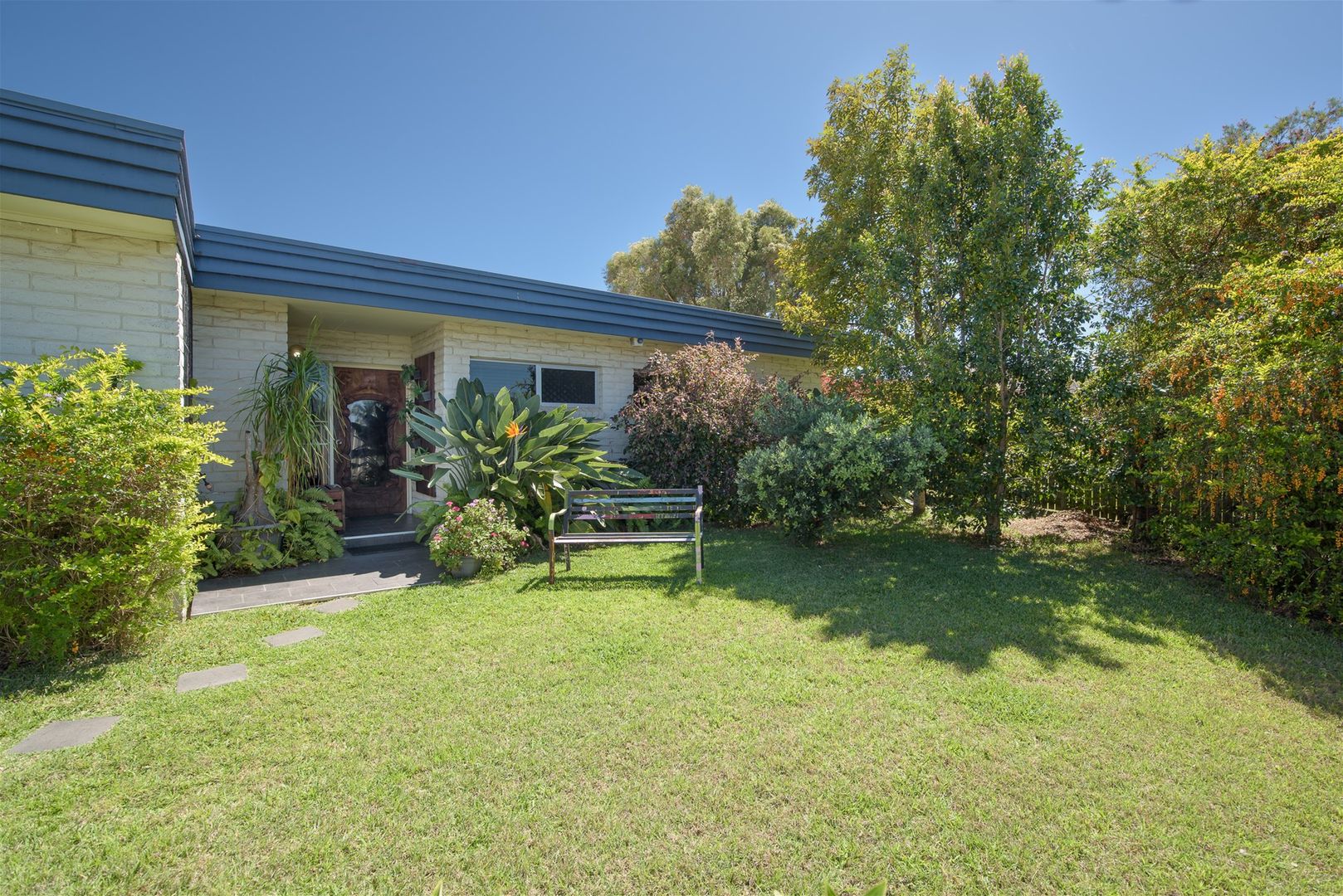 25 Chapman Drive, Clinton QLD 4680, Image 2