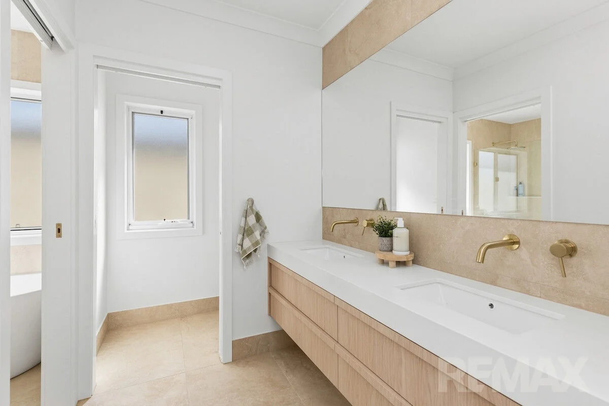 Additional image 11 of 10 Burt Street, Gobbagombalin NSW 2650