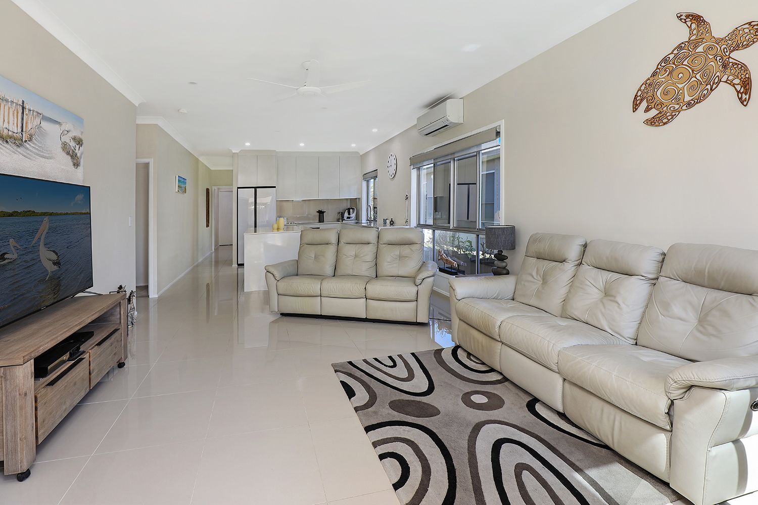 43/2 Grand Parade, Kawana Island QLD 4575, Image 2