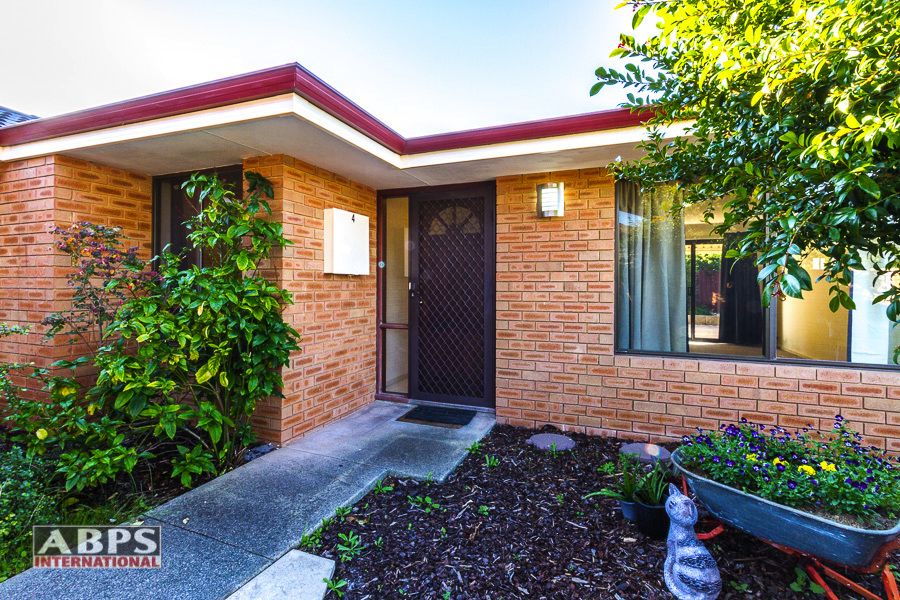 Unit 4/1 Wheatley Drive, Bull Creek WA 6149, Image 0