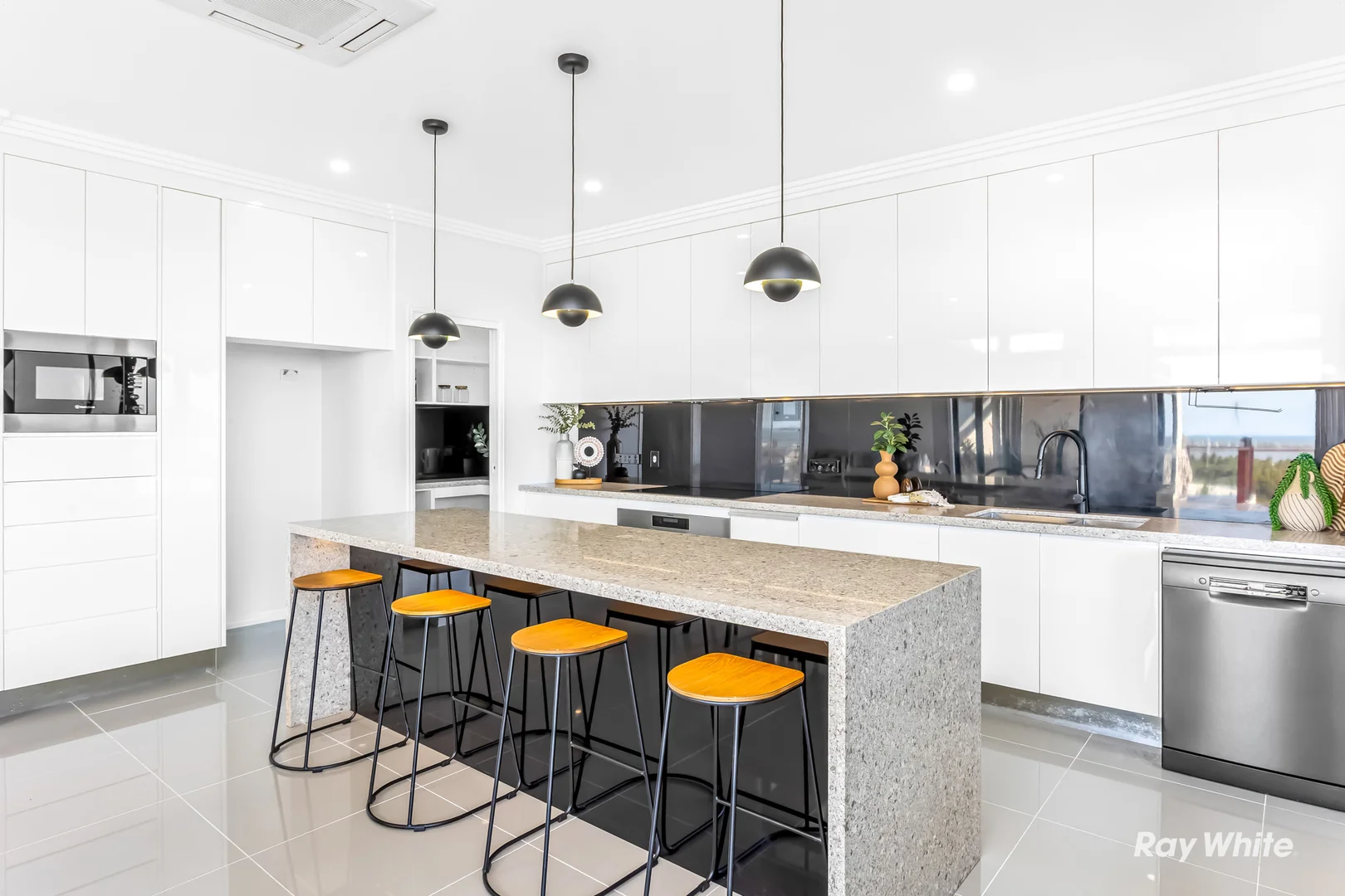 Additional image 9 of 27 Shannons Drive, Lammermoor QLD 4703