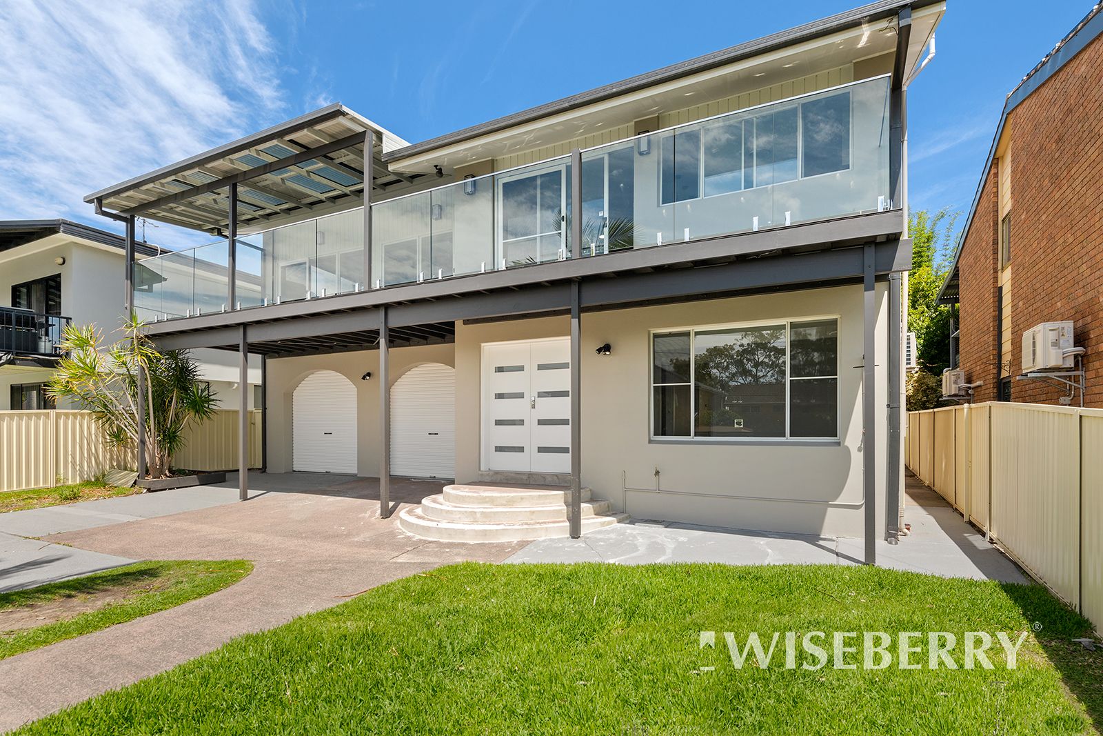 28 Kullaroo Road, Summerland Point Property History & Address