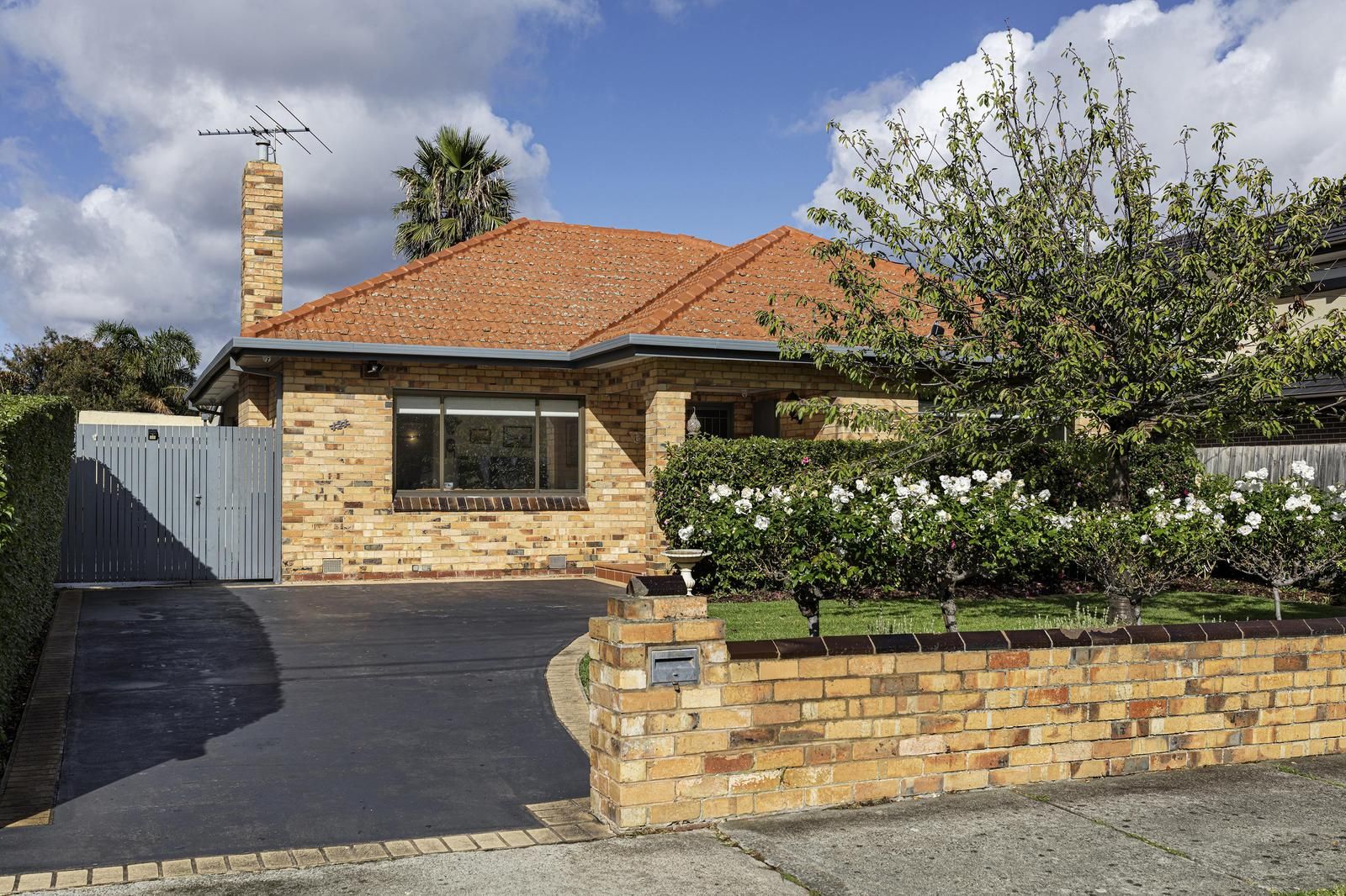 121 North Road, Reservoir VIC 3073, Image 0