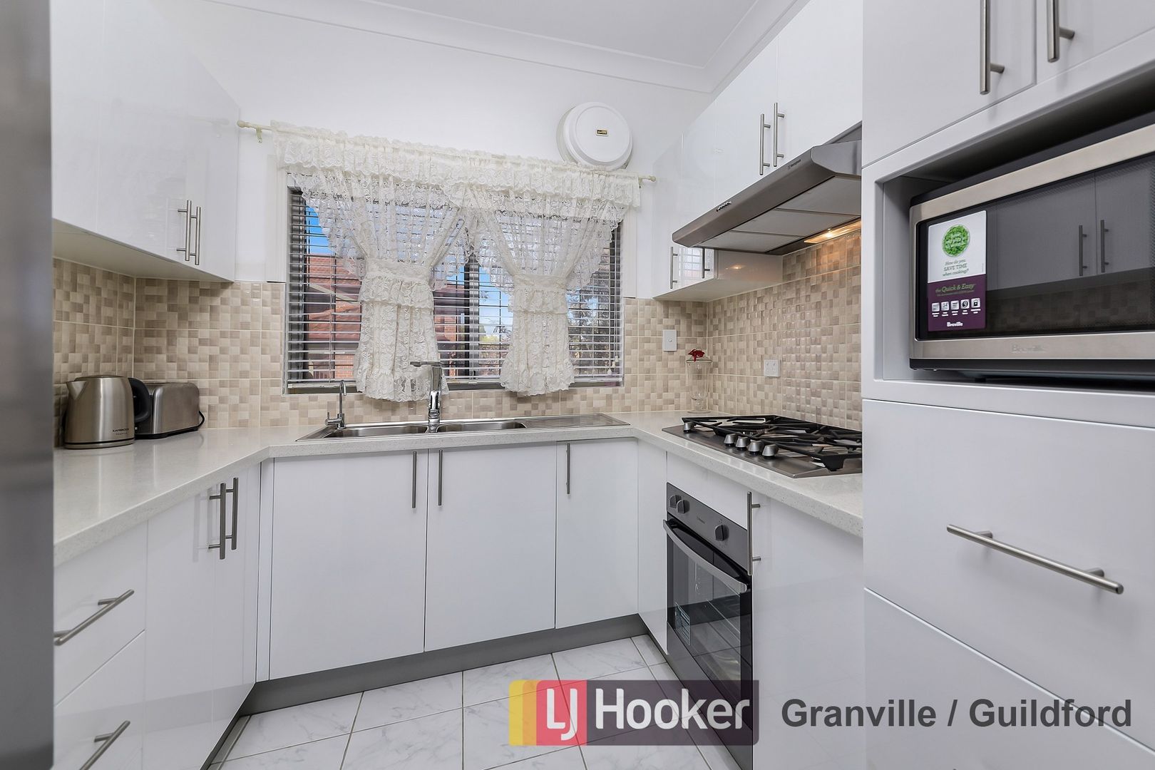 6 Oakleigh Avenue, Granville NSW 2142, Image 1