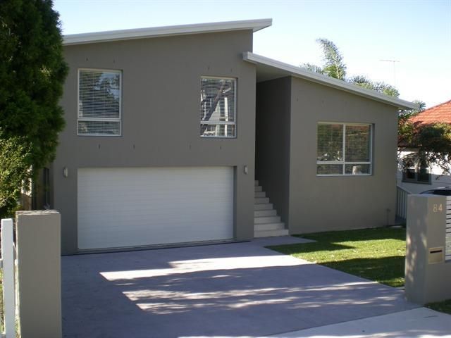 5 bedrooms House in 84 WOOLOOWARE ROAD WOOLOOWARE NSW, 2230