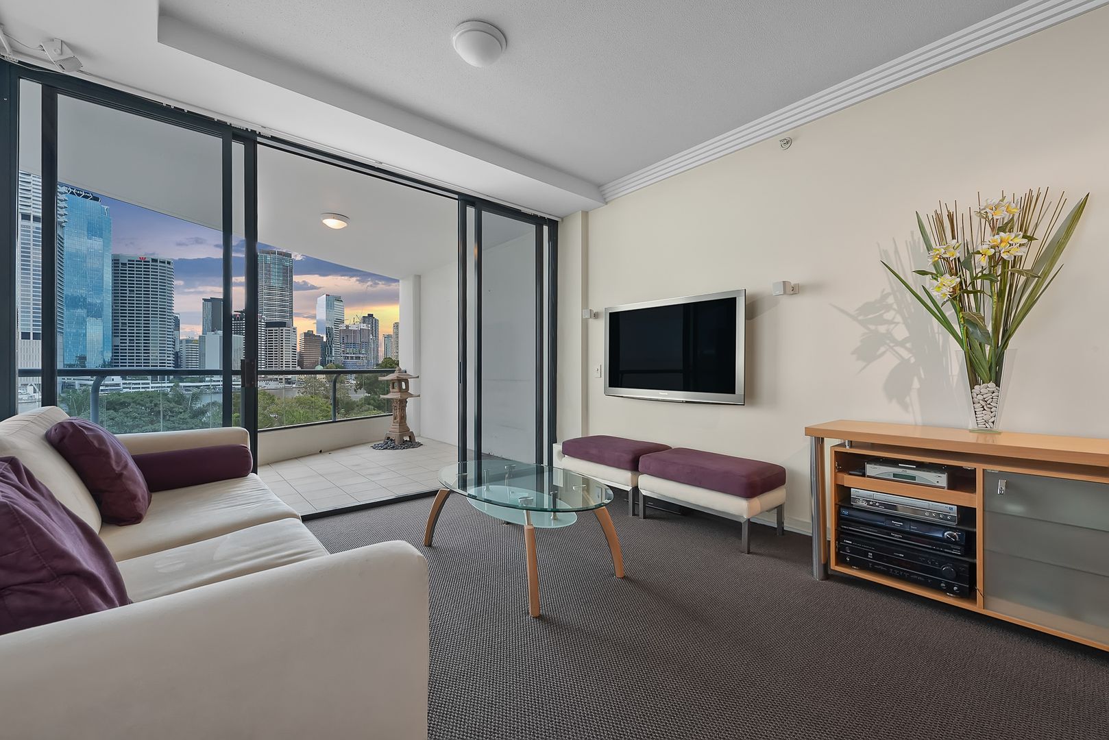 6/321 Main Street, Kangaroo Point QLD 4169, Image 1