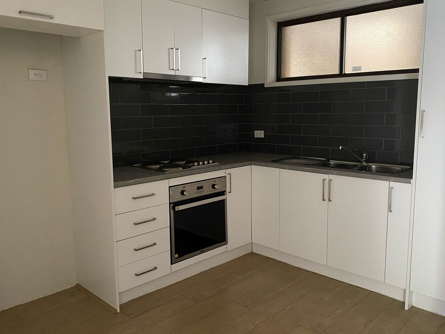 2 bedrooms Apartment / Unit / Flat in 12/9-13 Ashted Road BOX HILL VIC, 3128