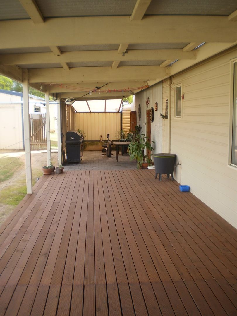 32 Honey Myrtle Close, Springfield WA 6525, Image 1