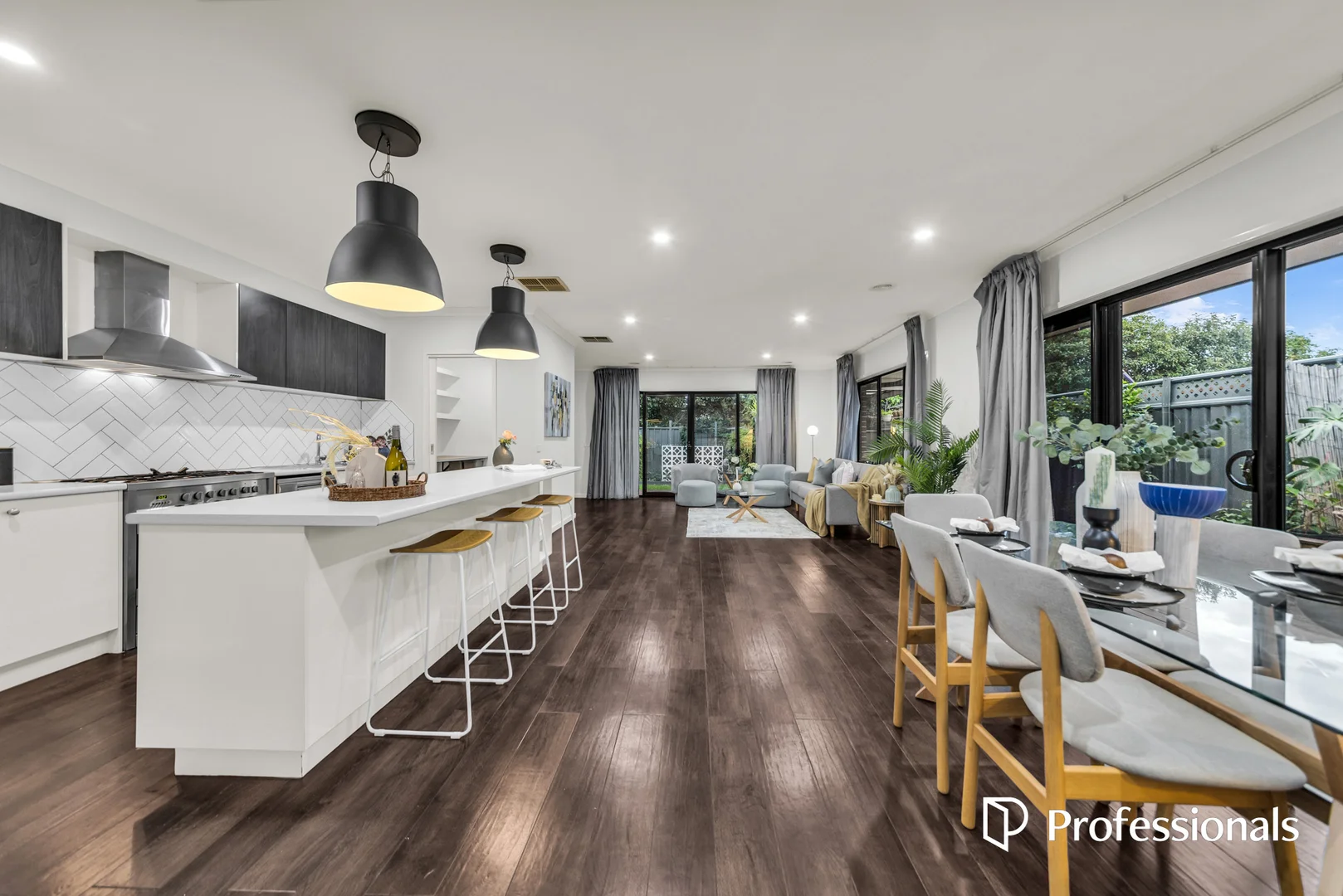 Additional image 11 of 8 Merlin Drive, Cranbourne North VIC 3977