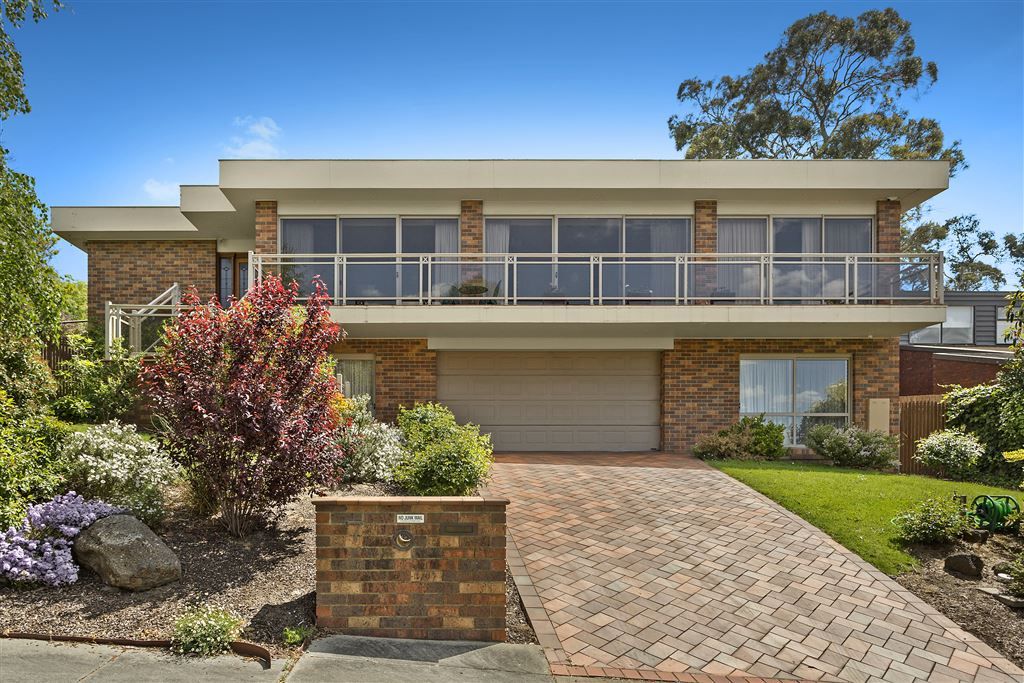 7 Cuthbert Court, Wheelers Hill VIC 3150, Image 1