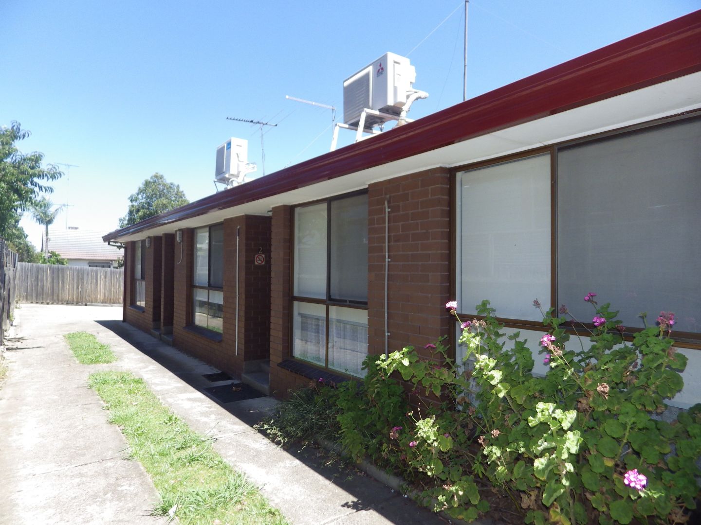2/221 Hope Street, Brunswick West Property History & Address Research